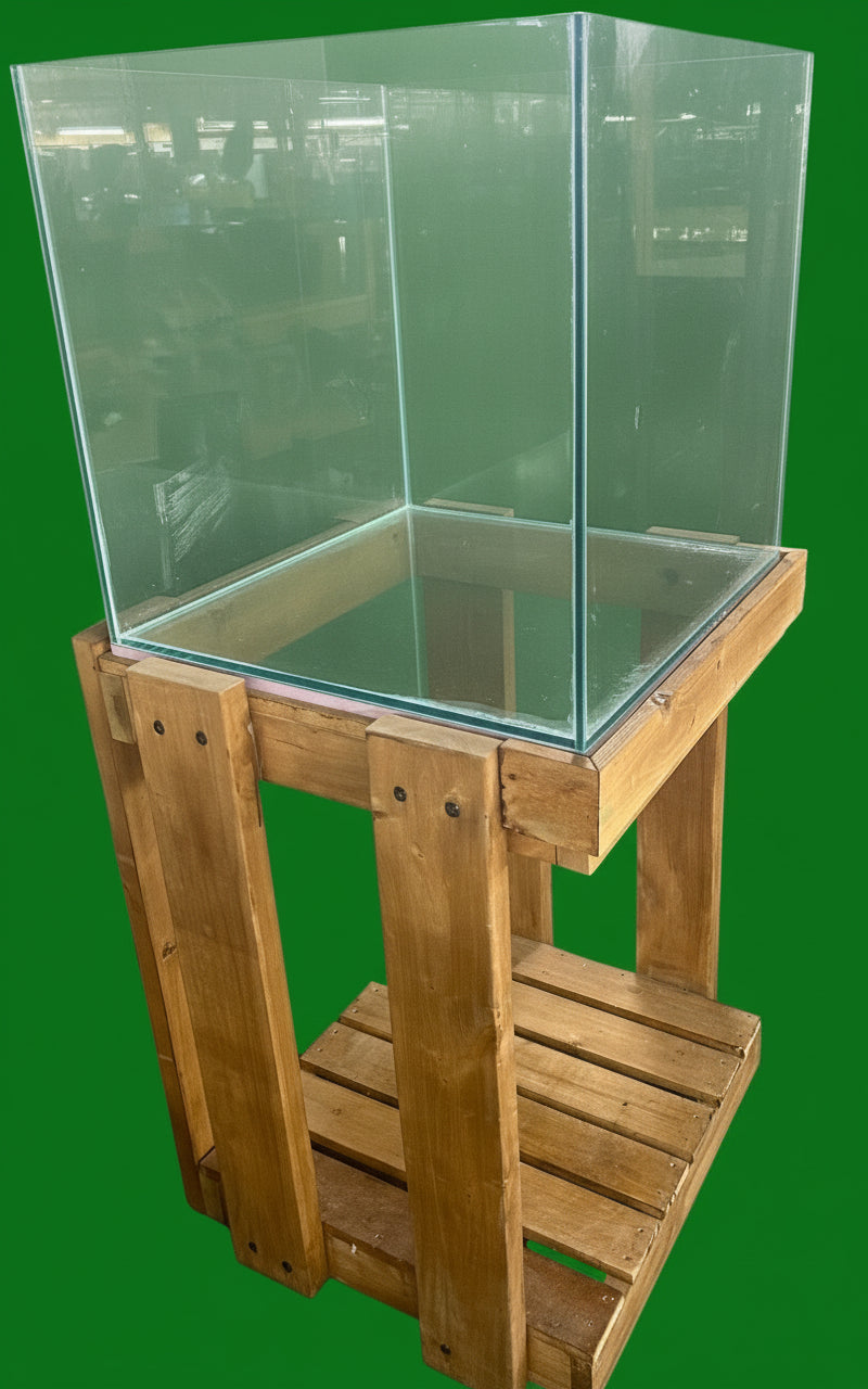 W.Y.S.I.W.Y.G.- 501 - Rimless 60 gallon cube with stand