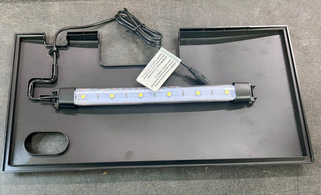 W.Y.S.I.W.Y.G. 1001 - Marina 5 gallon replacement cover/ light / transformer.